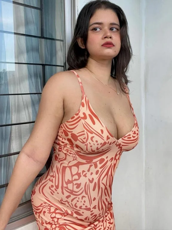 sexy girl vip escorts in Delhi